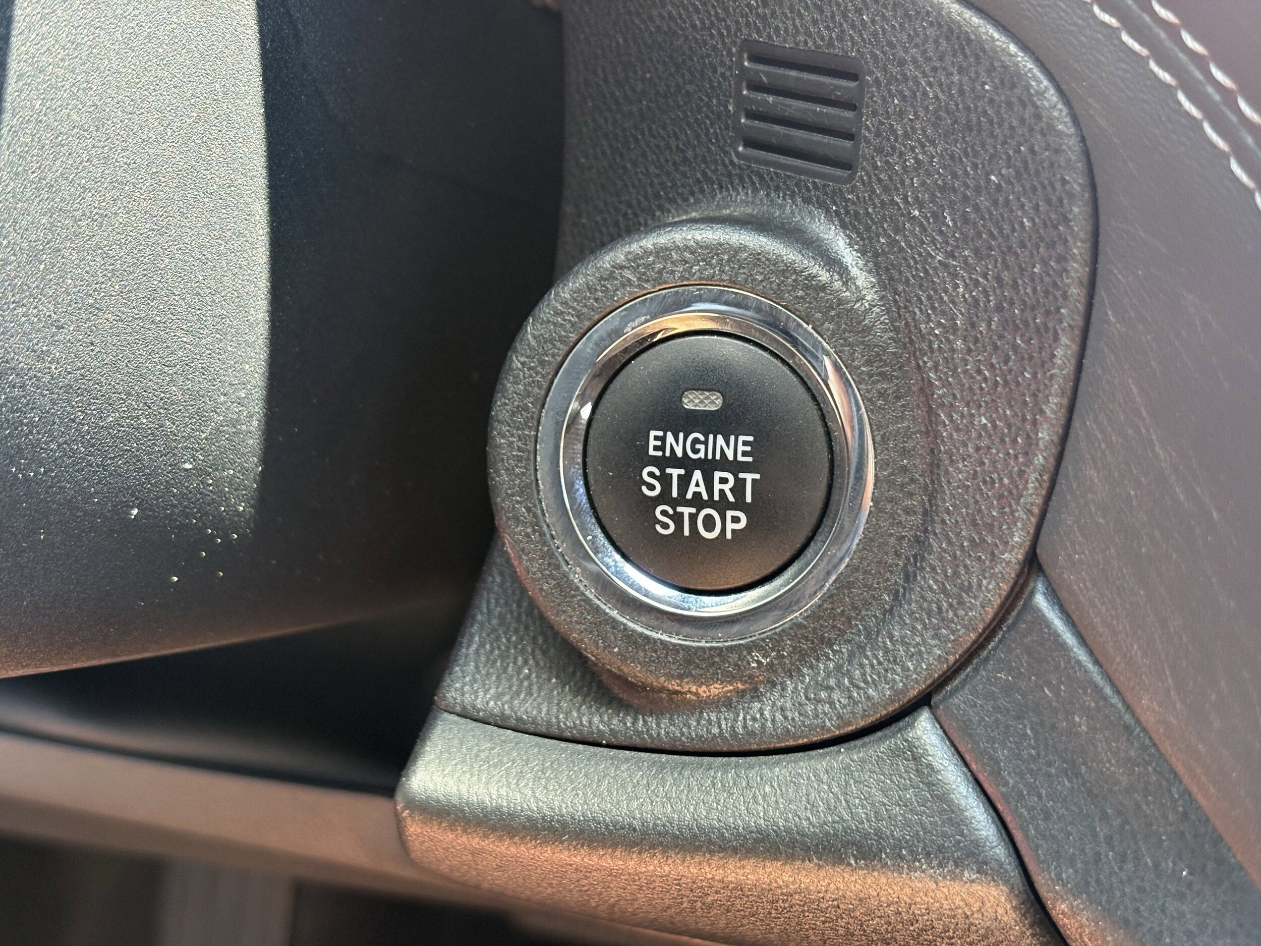 Used 2020 Subaru Outback Limited AWD/4WD image 18