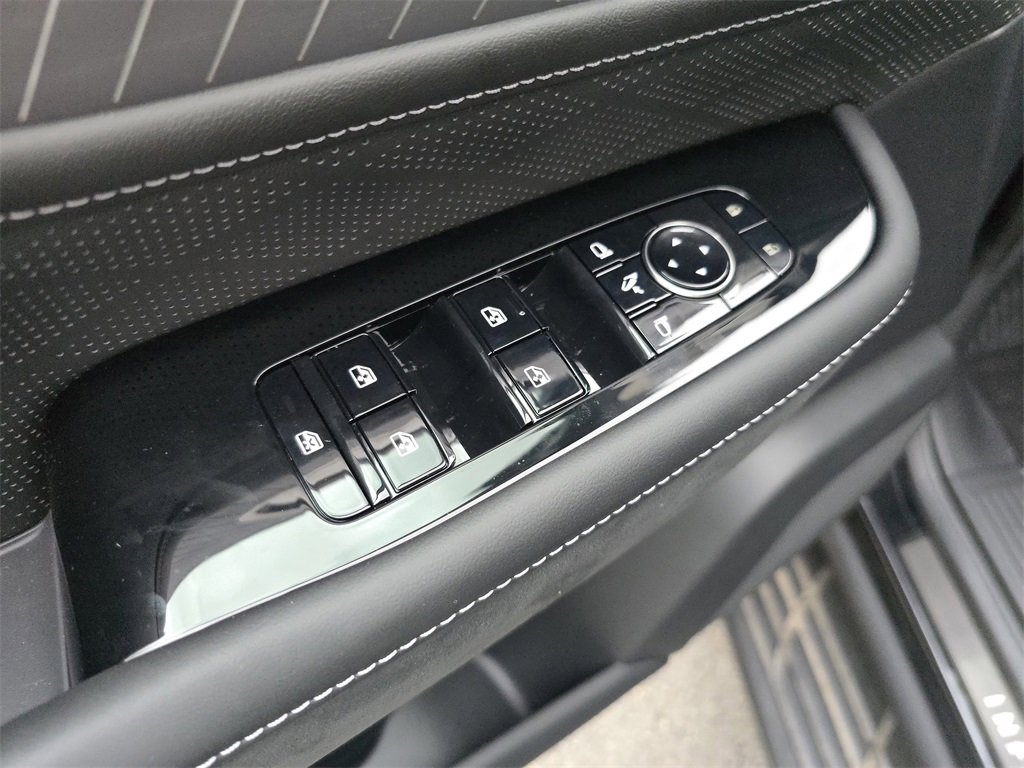 New 2025 INFINITI QX80 Autograph image 18