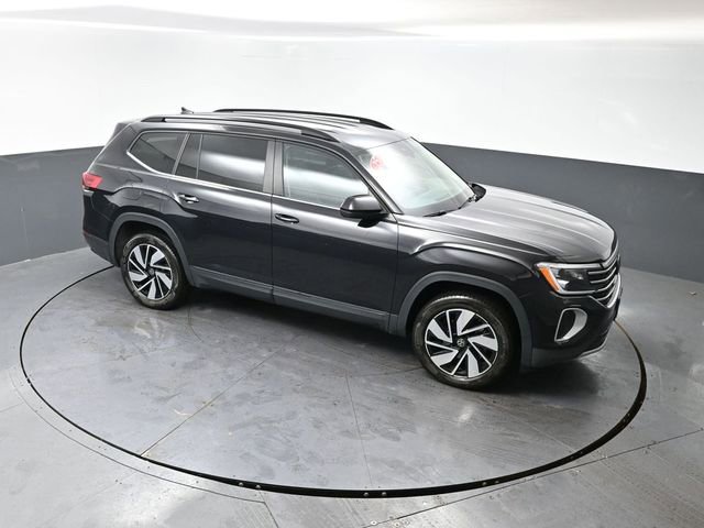 Used 2025 Volkswagen Atlas SE AWD/4WD image 41