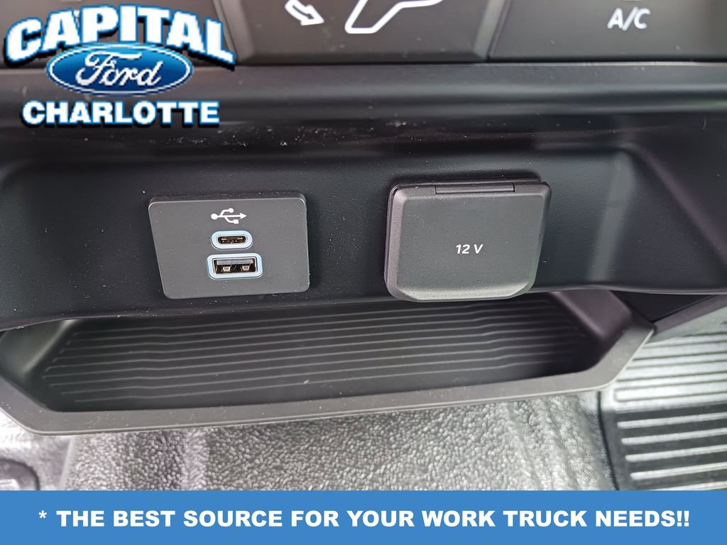 New 2026 Ford F250 XL w/ XL Chrome Package image 24