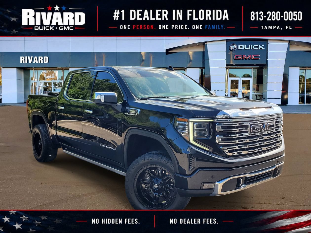 Used 2023 GMC Sierra 1500 Denali w/ Denali Reserve Package AWD/4WD image 1