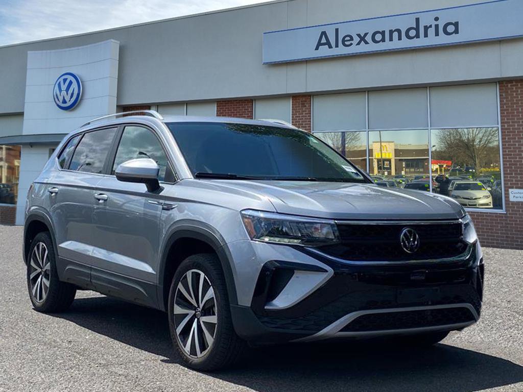 Certified 2024 Volkswagen Taos SE