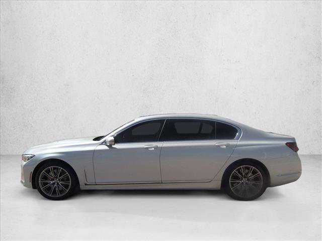 Used 2022 BMW 750i xDrive w/ Executive Package AWD/4WD image 9