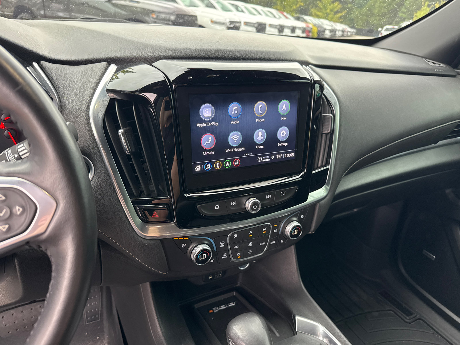 Used 2022 Chevrolet Traverse Premier w/ Redline Edition FWD image 31