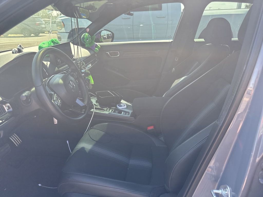 Used 2025 Honda Civic Sport image 11