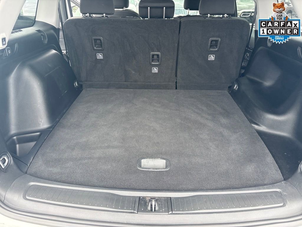 Certified 2022 Jeep Grand Cherokee Laredo w/ Luxury Tech Group I image 22