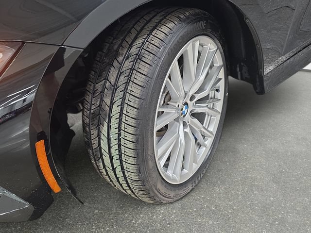 Certified 2023 BMW 330i xDrive Sedan w/ Driving Assistance Package AWD/4WD image 27