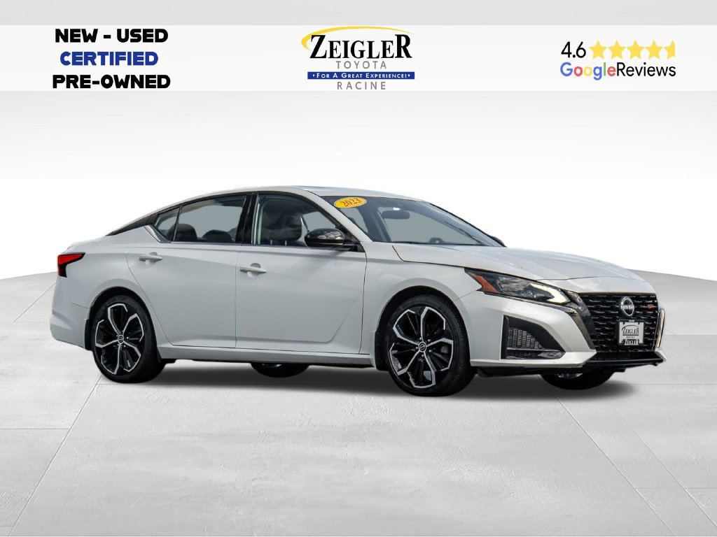 Used 2023 Nissan Altima 2.5 SR w/ SR Premium Package FWD image 1