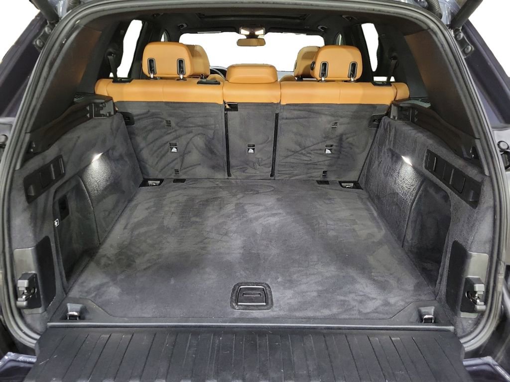 Used 2019 BMW X5 xDrive40i w/ Executive Package image 28