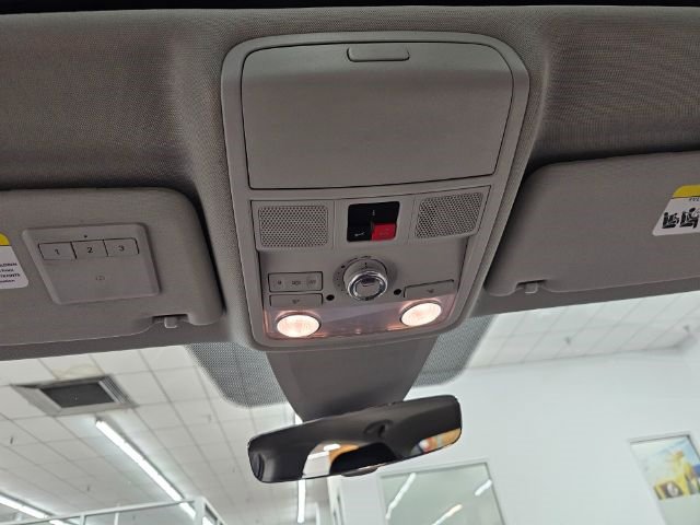 Used 2016 Volkswagen Passat 3.6 SEL Premium image 23