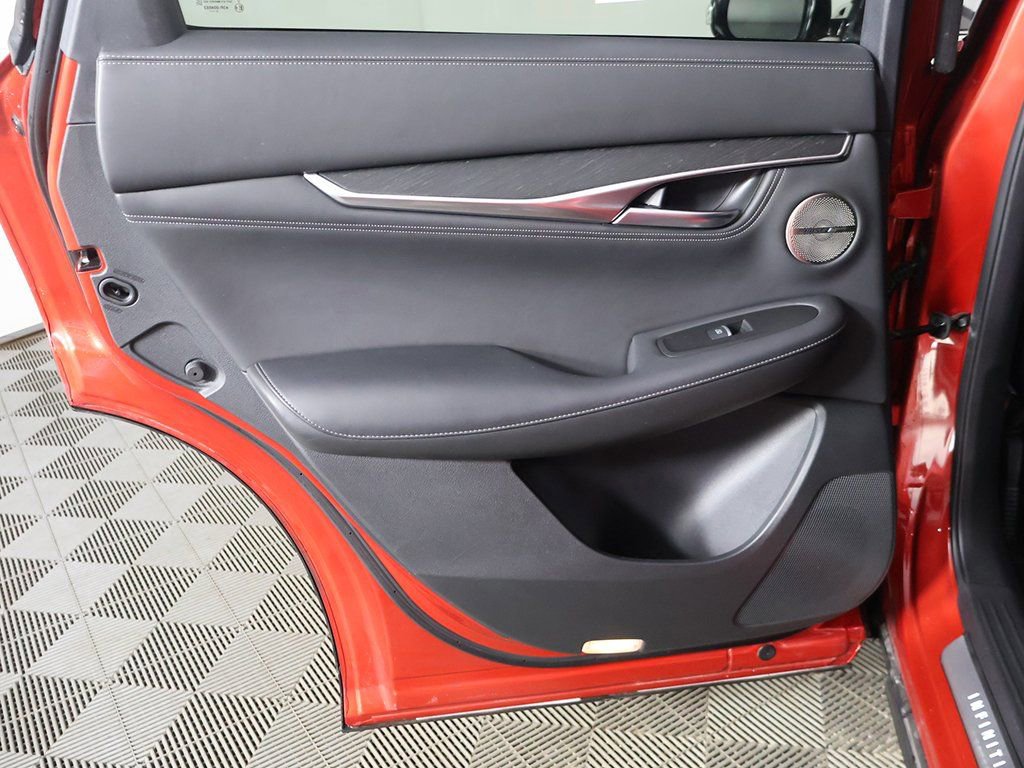 Used 2023 INFINITI QX55 Sensory w/ Lighting Package image 29