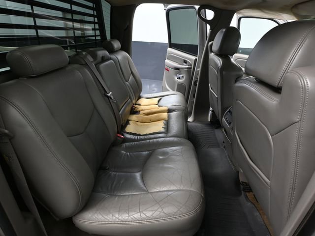 Used 2006 GMC Sierra 1500 Denali w/ Onstar Plus Package image 42