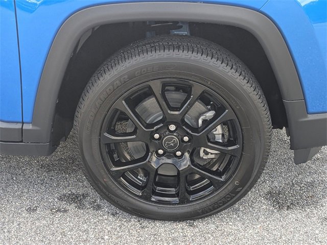 New 2026 Jeep Compass Latitude image 11