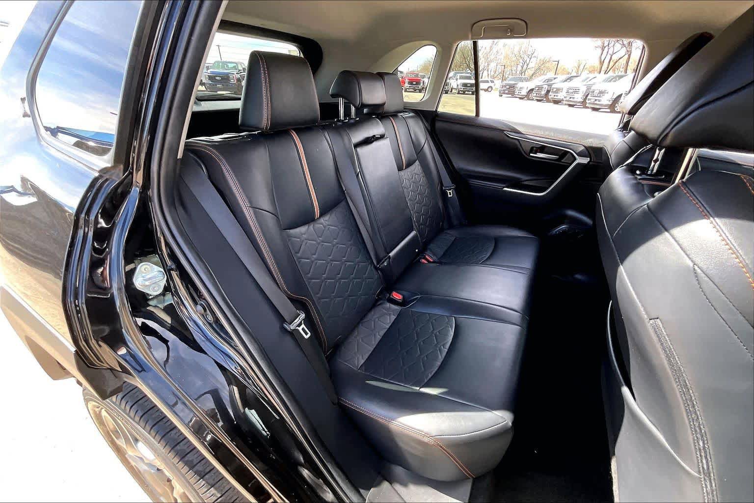 Used 2024 Toyota RAV4 Adventure image 19