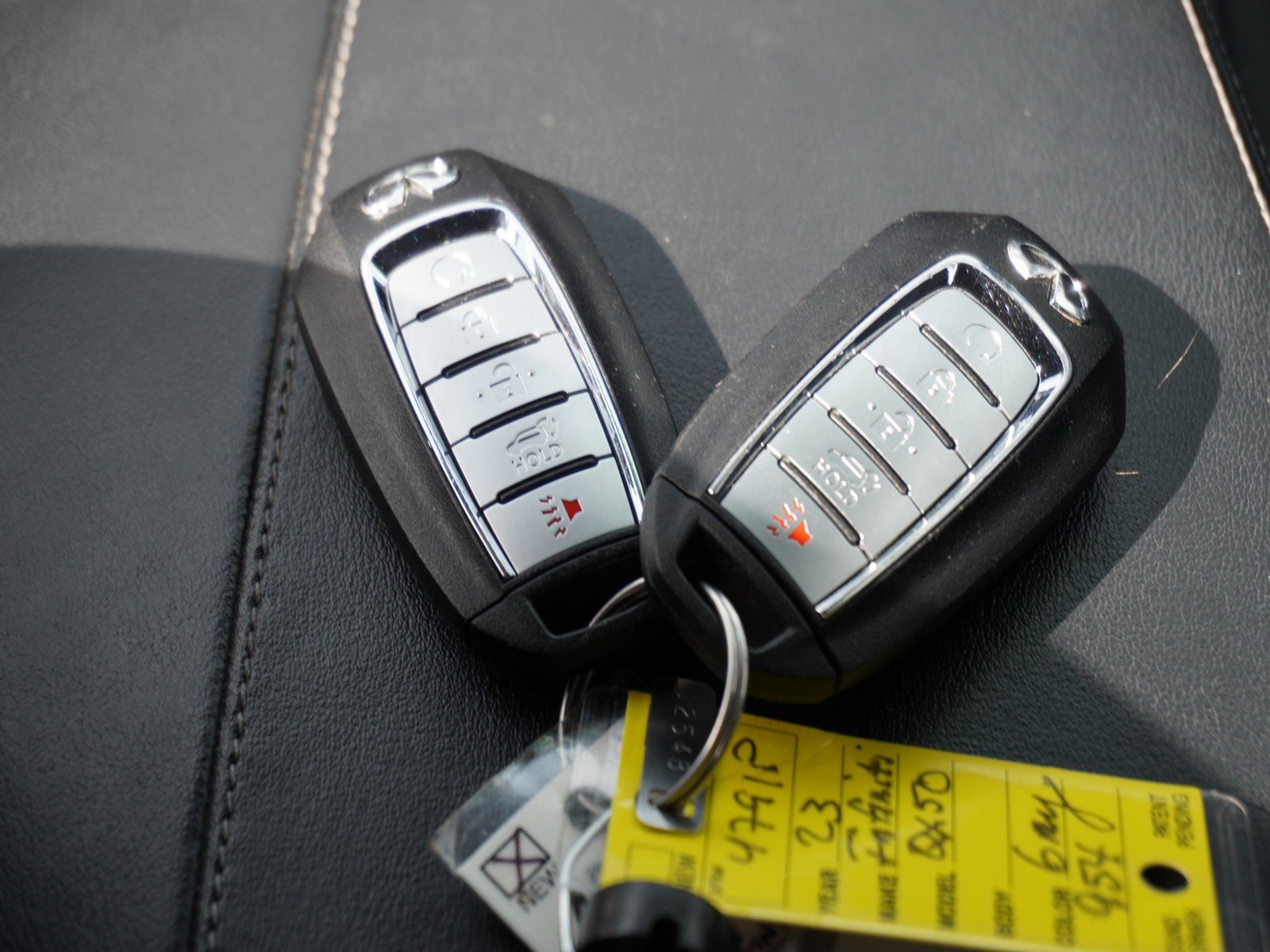 Used 2023 INFINITI QX50 Sport image 19