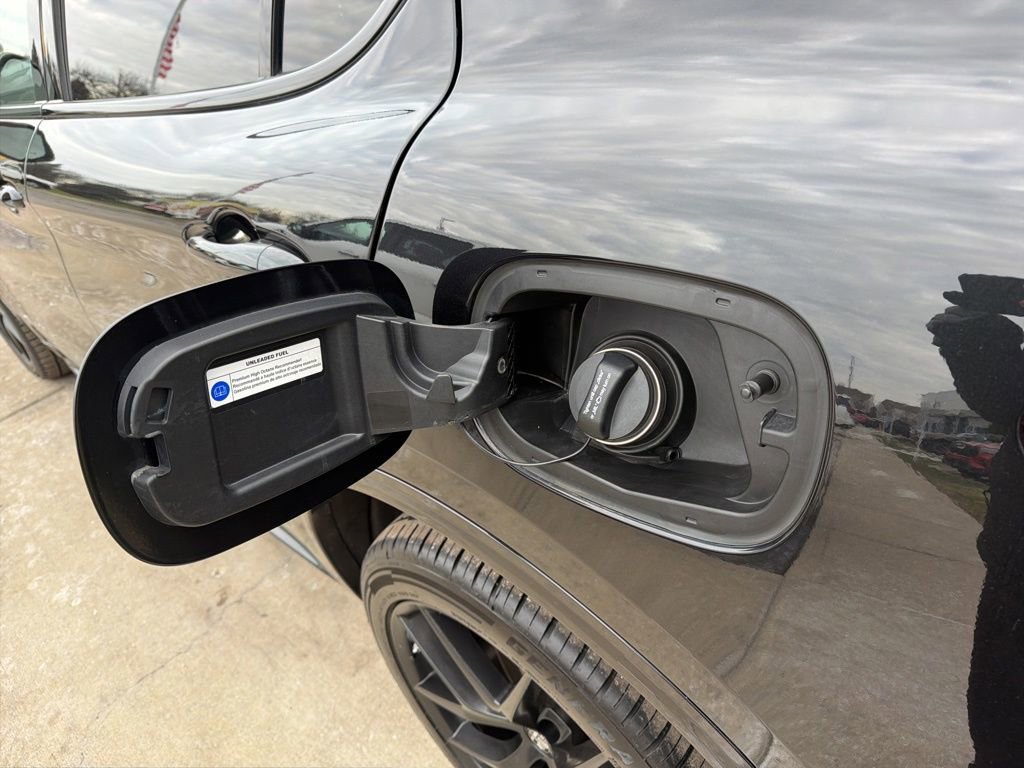 Used 2020 Alfa Romeo Stelvio Ti Sport w/ Quick Order Package 22S Sport image 44