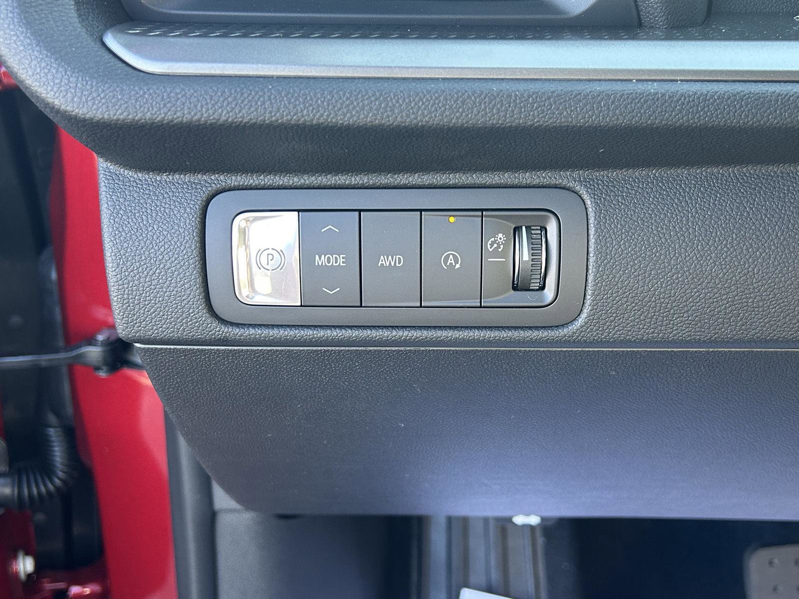 New 2026 Chevrolet Traverse LT w/ Driver Confidence Package image 33