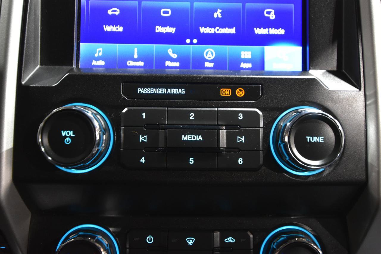 Used 2020 Ford F350 Lariat w/ Lariat Ultimate Package image 40