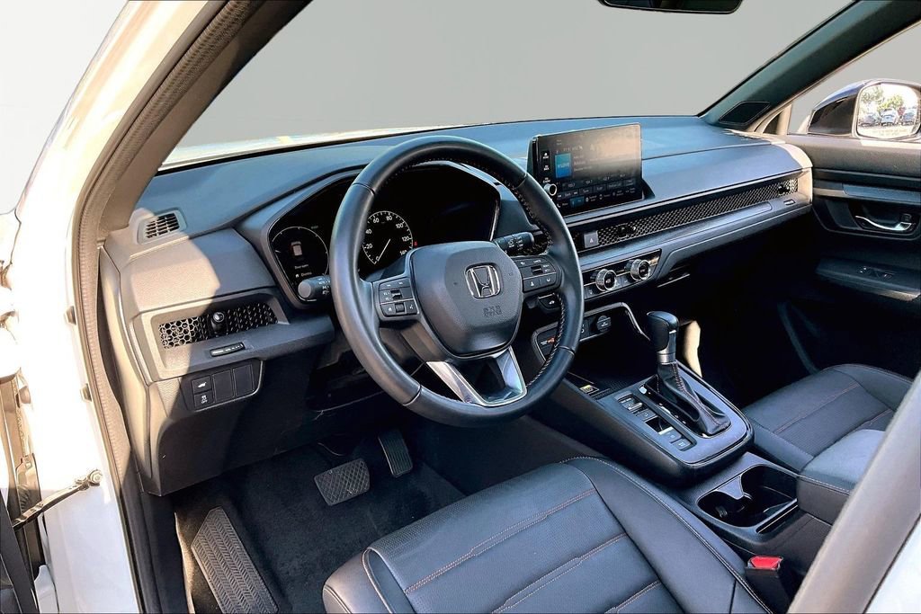 Used 2025 Honda CR-V Sport-L image 14