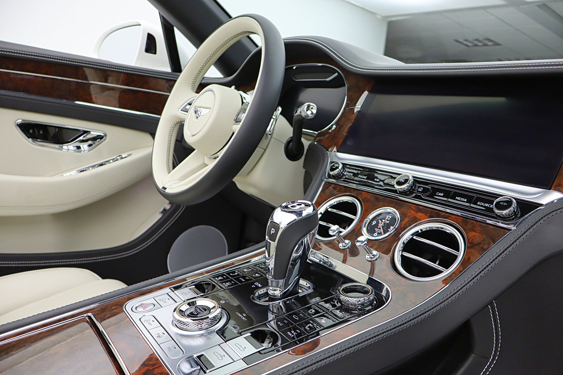 Certified 2021 Bentley Continental GT AWD/4WD image 42