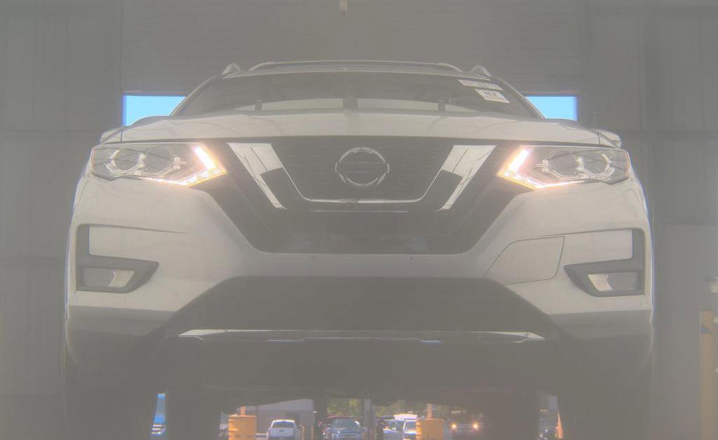 Used 2020 Nissan Rogue SL w/ Premium Package FWD image 3