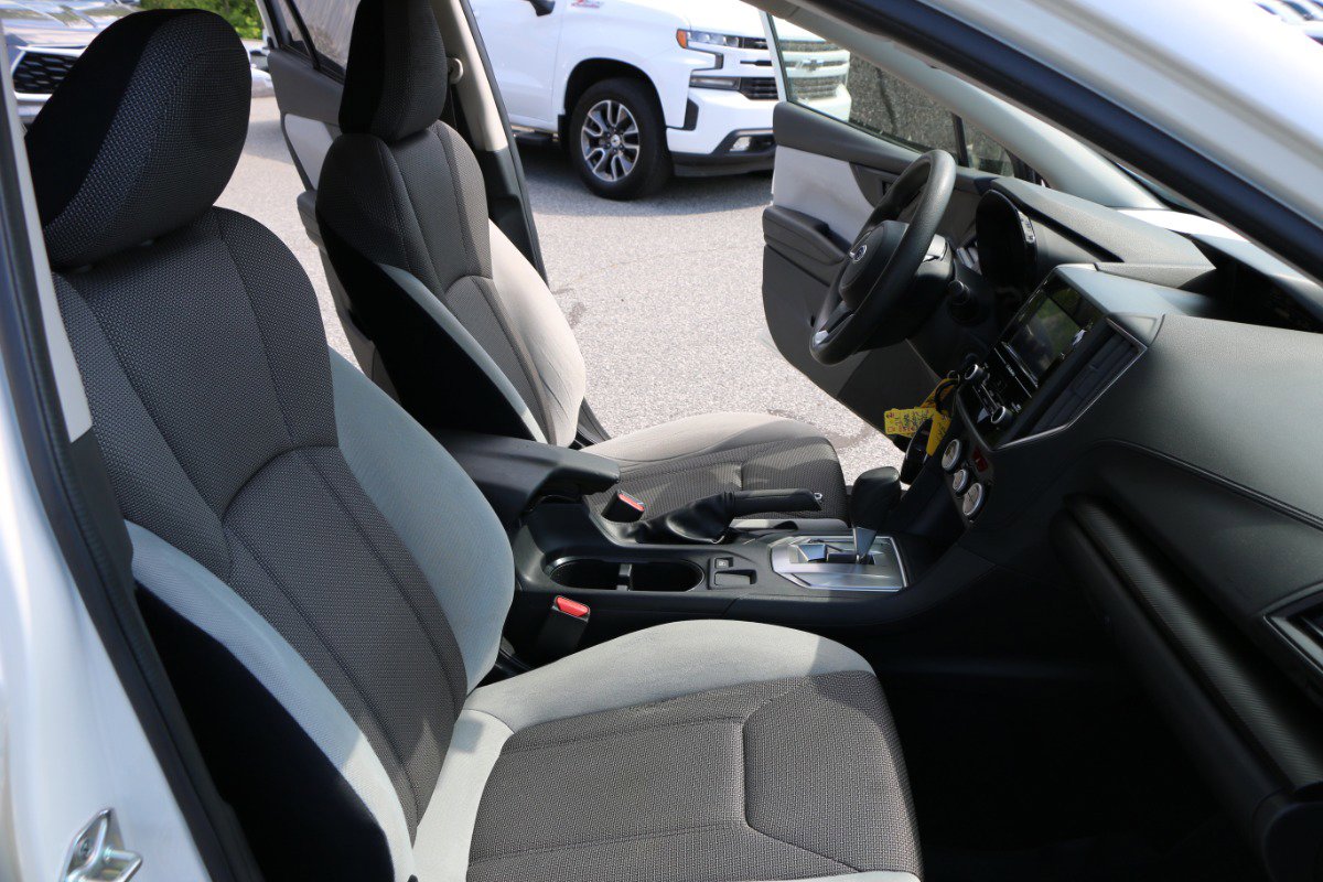 Used 2020 Subaru Crosstrek 2.0i AWD/4WD image 24