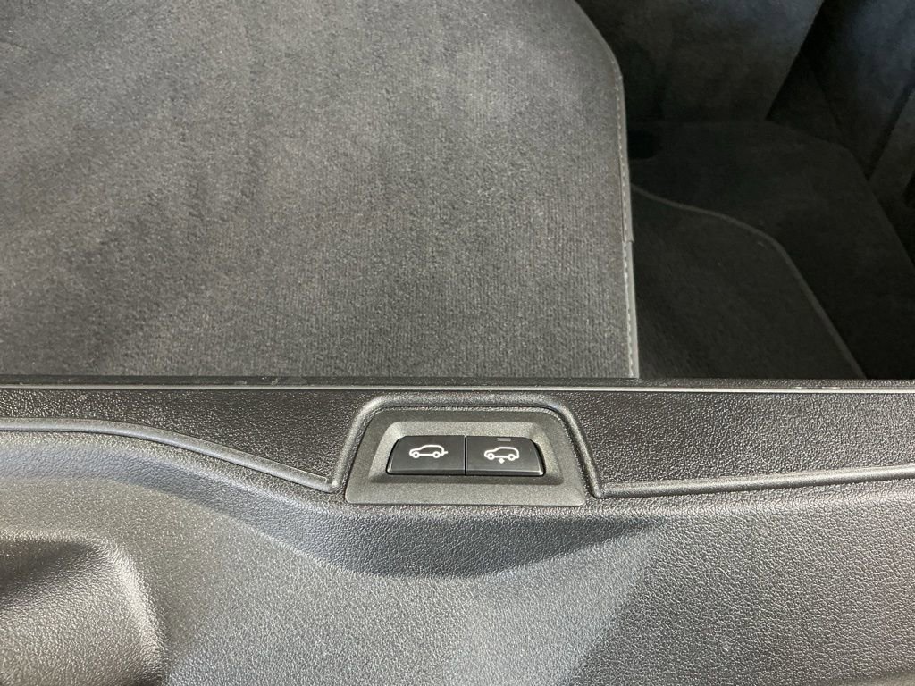 Certified 2024 BMW X7 xDrive40i image 32