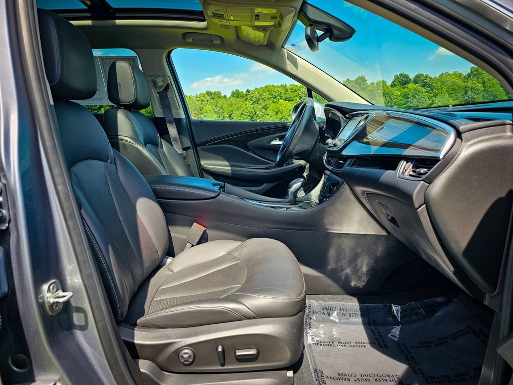 Used 2020 Buick Envision Premium AWD/4WD image 36
