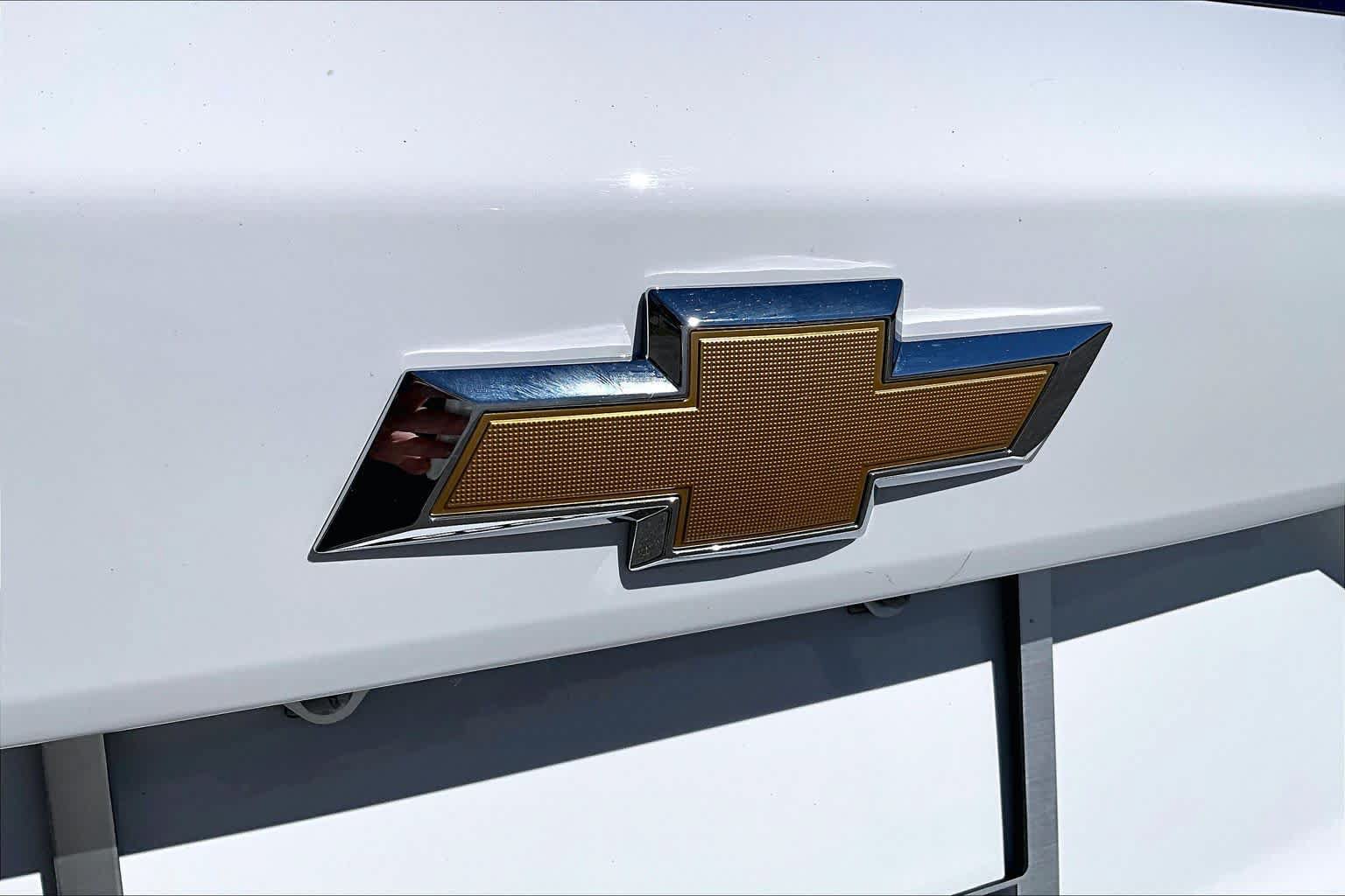 Used 2025 Chevrolet Trax LS FWD image 10