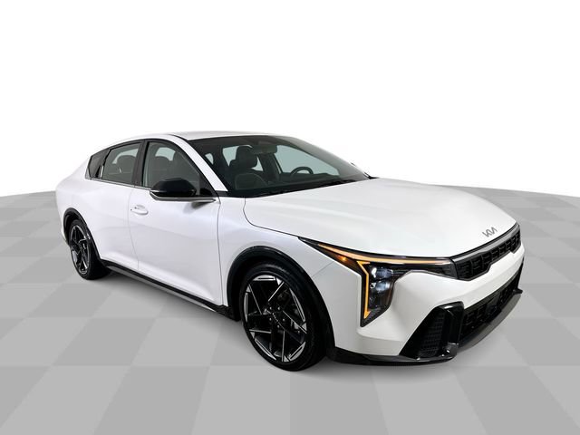 Used 2025 Kia K4 GT-Line FWD image 2