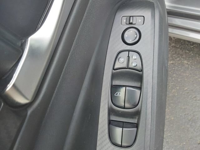 Used 2024 Nissan Altima 2.5 SV FWD image 10