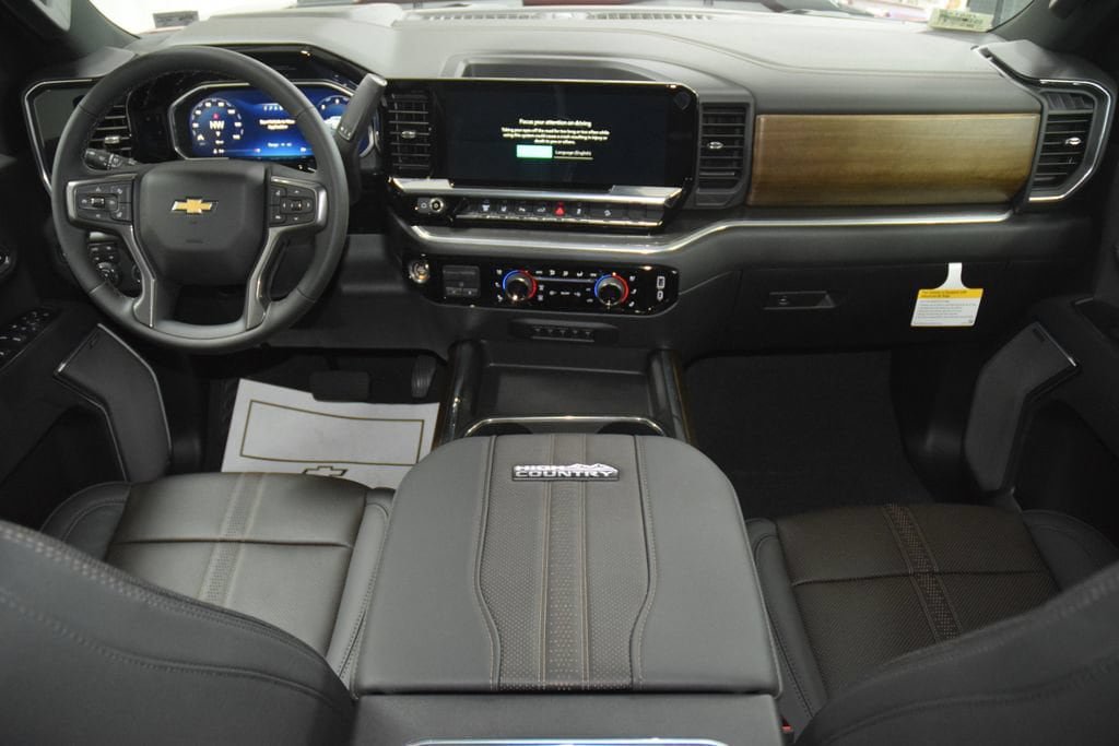 New 2026 Chevrolet Silverado 2500 High Country w/ High Country Premium Package AWD/4WD image 33