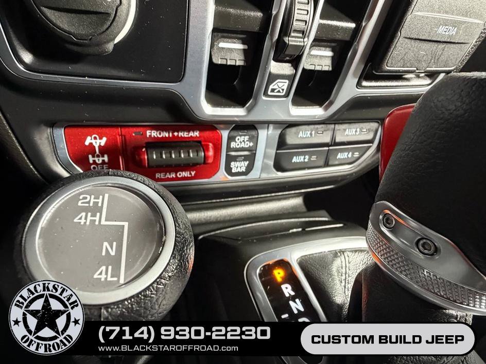 Used 2025 Jeep Wrangler Unlimited Rubicon AWD/4WD image 21