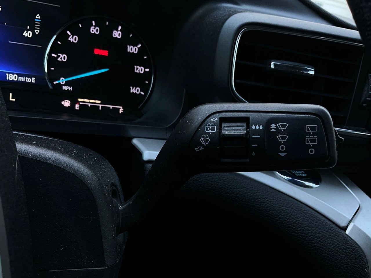 Used 2021 Ford Explorer XLT w/ Equipment Group 202A image 37