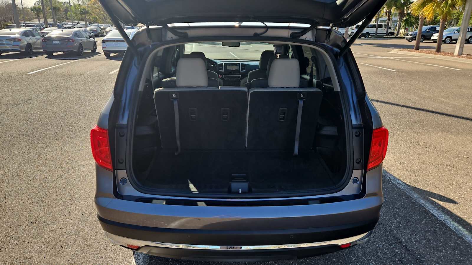 Used 2016 Honda Pilot Elite image 21