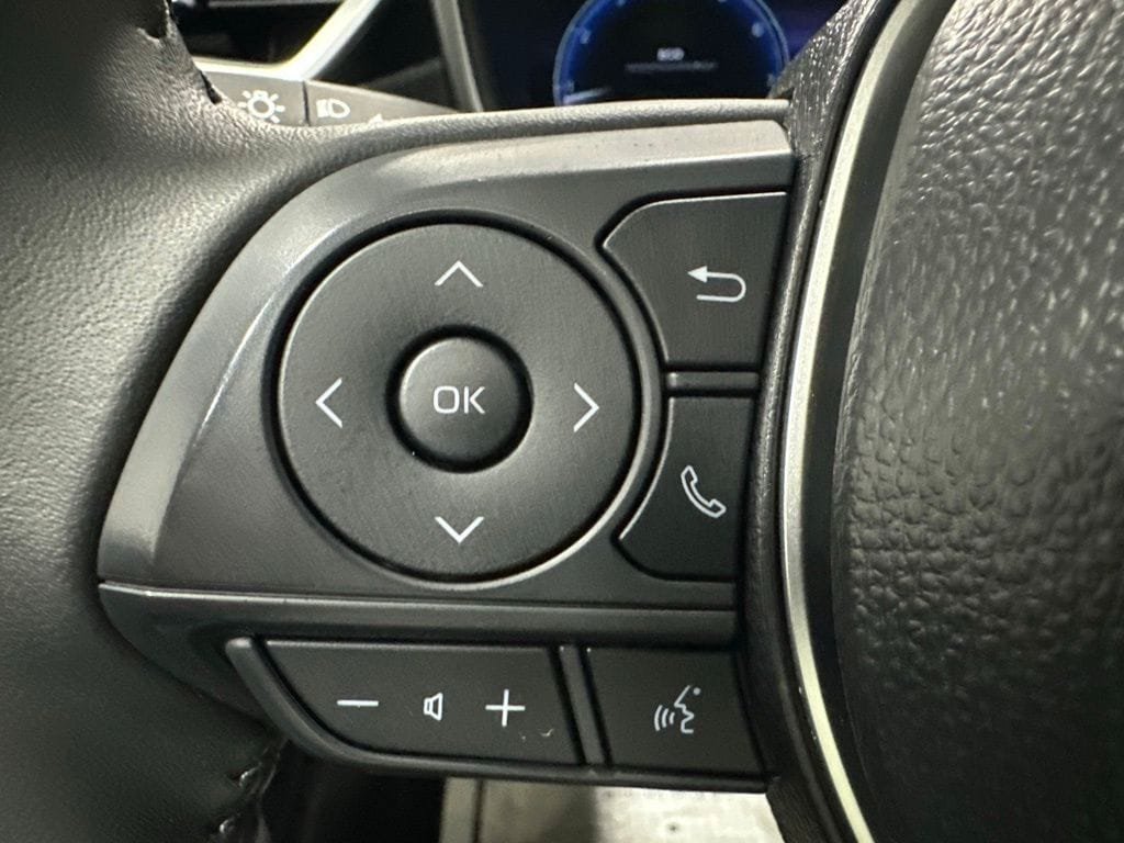 Used 2026 Toyota Corolla XSE FWD image 19