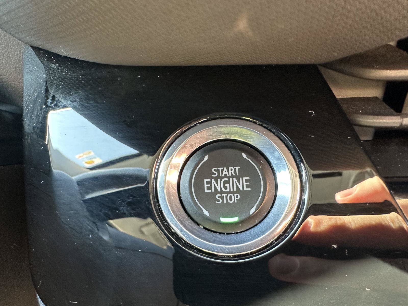 Used 2024 Buick Envision Preferred AWD/4WD image 24