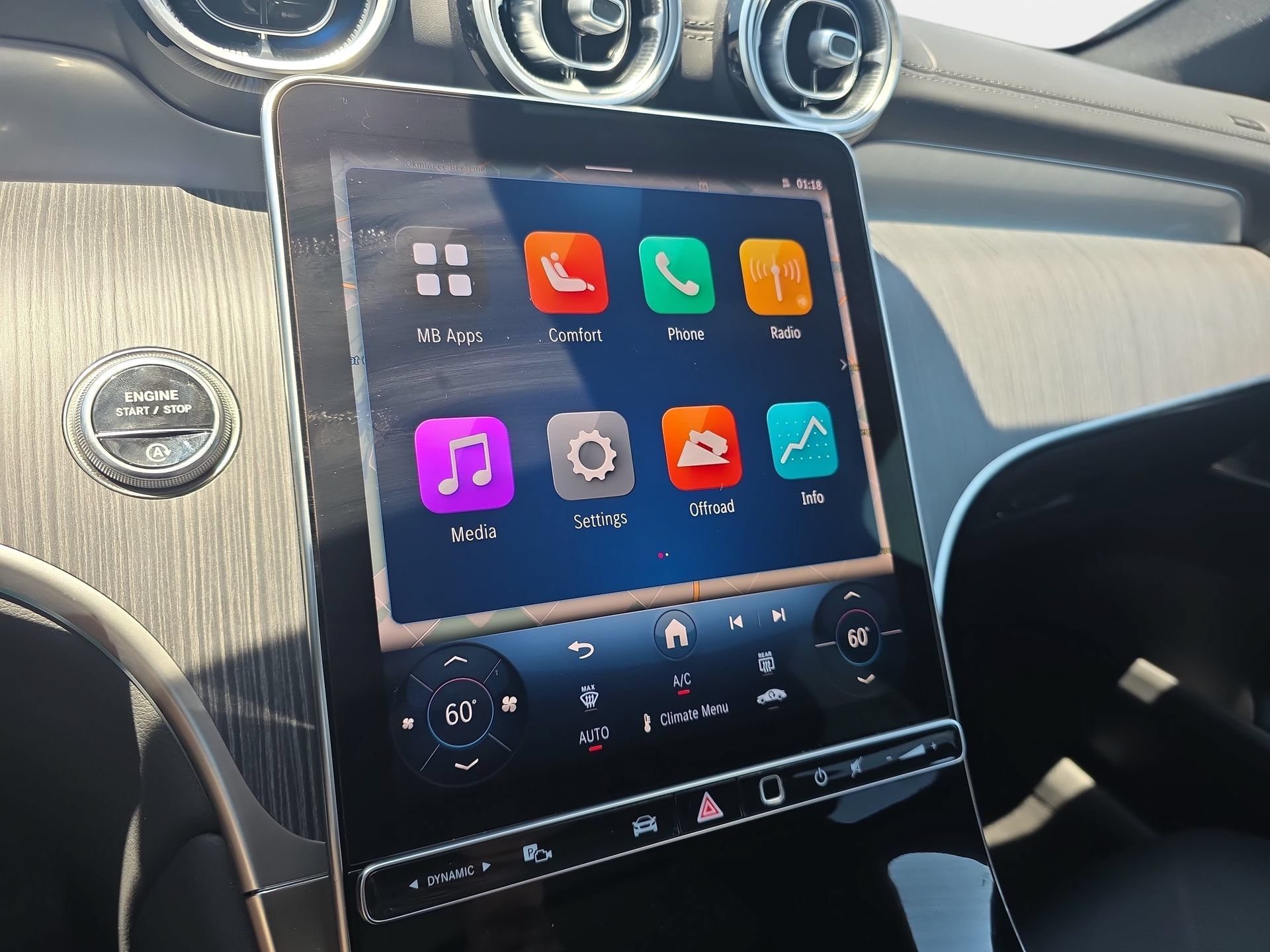 Certified 2025 Mercedes-Benz GLC 300 4MATIC image 21