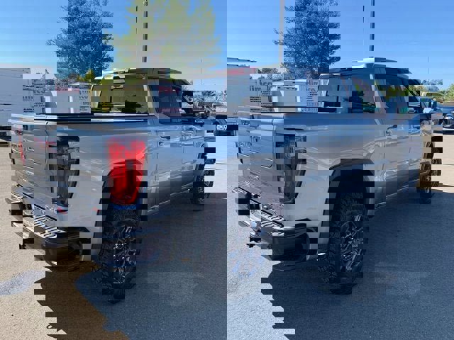 New 2026 GMC Sierra 1500 AT4X image 9