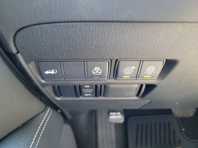 Used 2020 Nissan Armada Platinum w/ Captain's Chairs Package AWD/4WD image 24