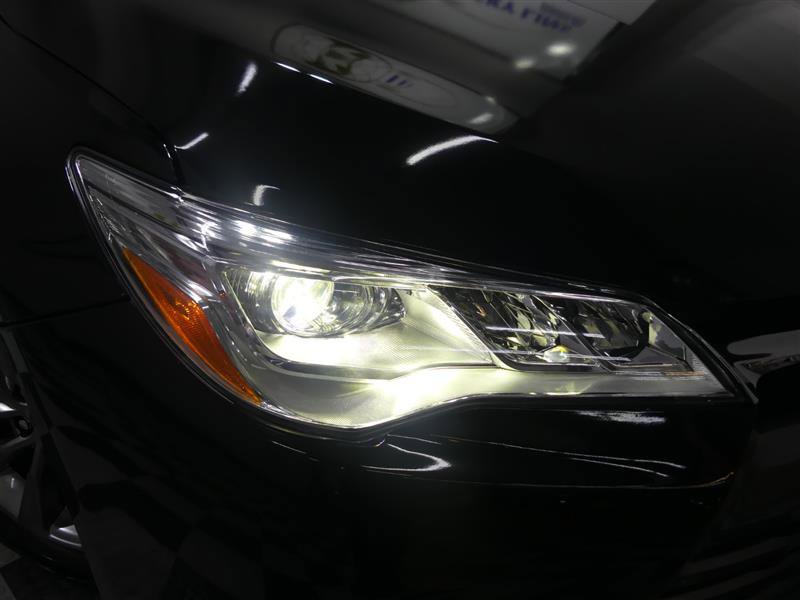 Used 2016 Toyota Camry XLE FWD image 15