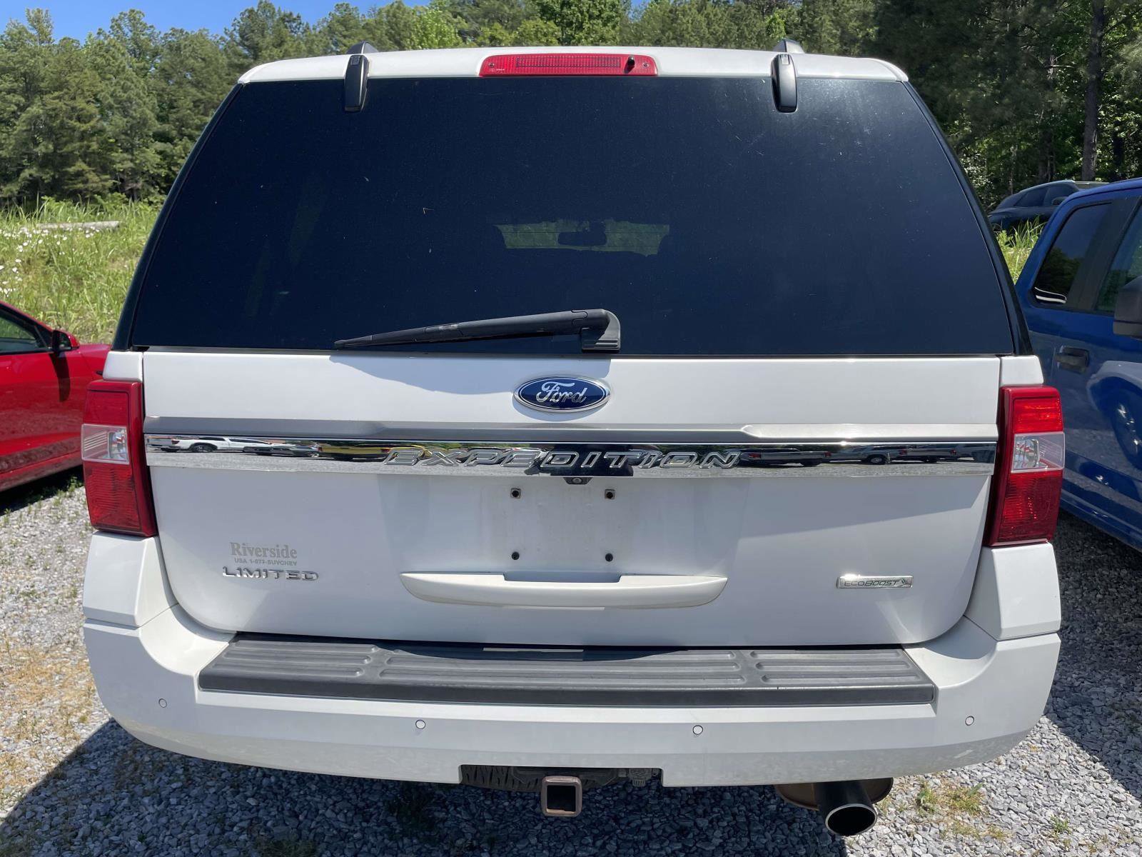 Used 2016 Ford Expedition Limited RWD image 8