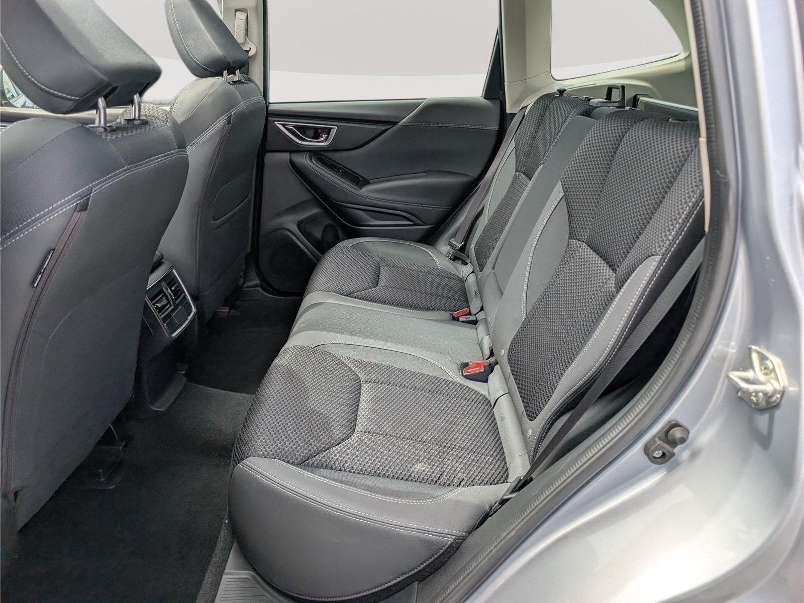 Used 2022 Subaru Forester Premium AWD/4WD image 15