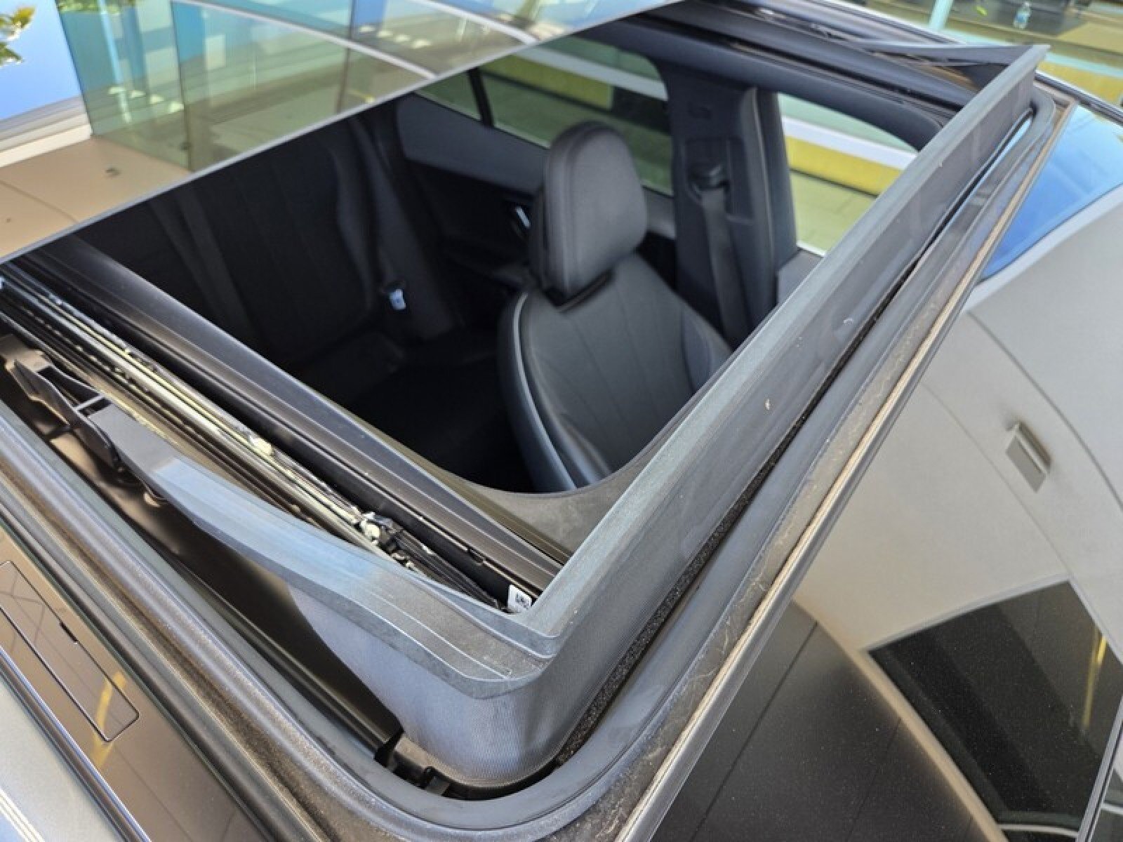 Certified 2023 Mercedes-Benz EQE 350+ SUV image 22