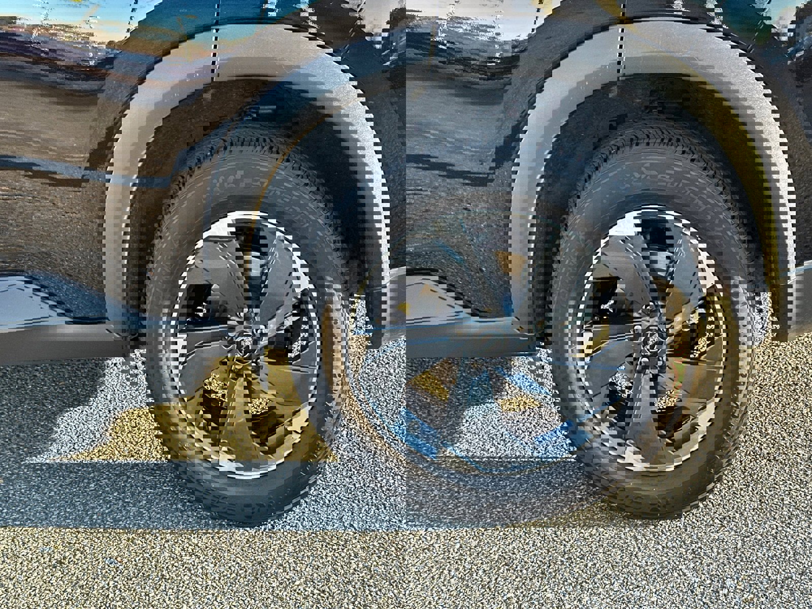 Used 2024 Nissan Rogue SV image 20