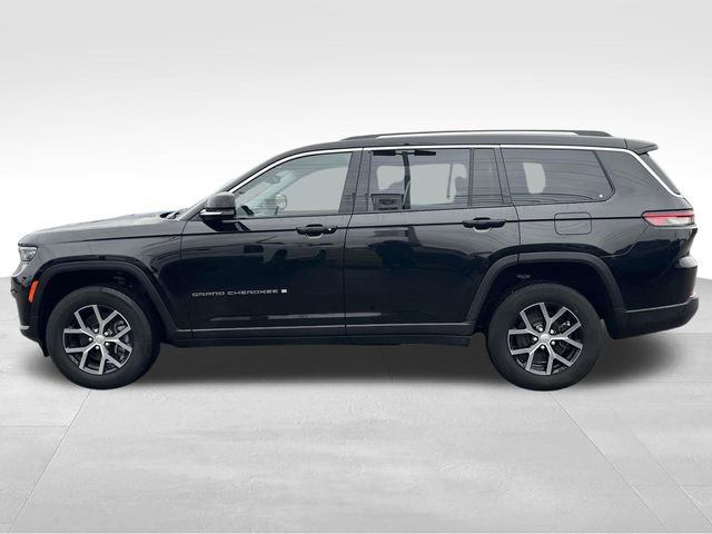 Used 2023 Jeep Grand Cherokee L Limited image 4