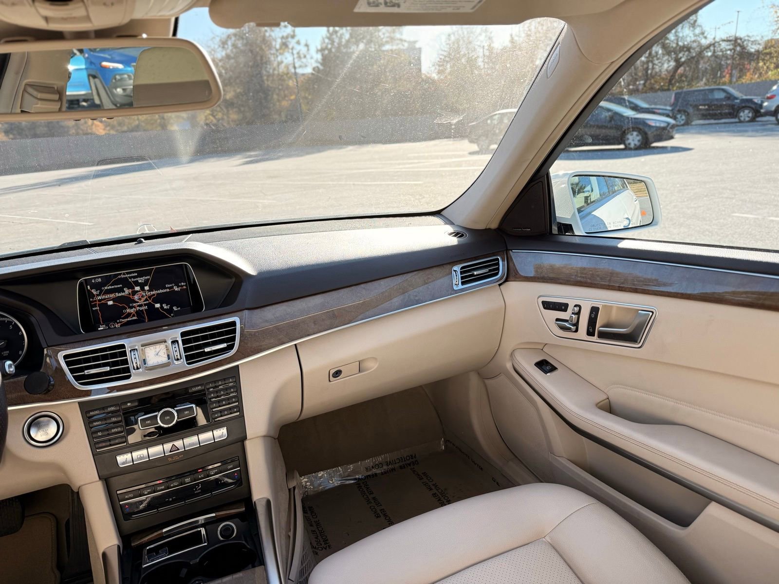 Used 2014 Mercedes-Benz E 350 4MATIC Sedan image 28