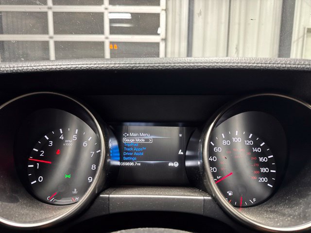 Used 2017 Ford Mustang Shelby GT350 w/ Electronics Package RWD image 7