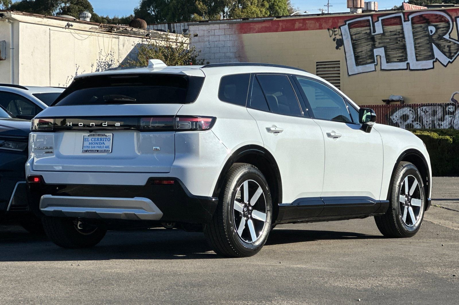 New 2026 Honda Prologue Touring image 3