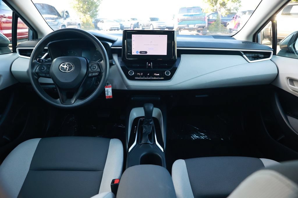 Used 2023 Toyota Corolla LE w/ Carpet Mat Package (TMS) FWD image 27